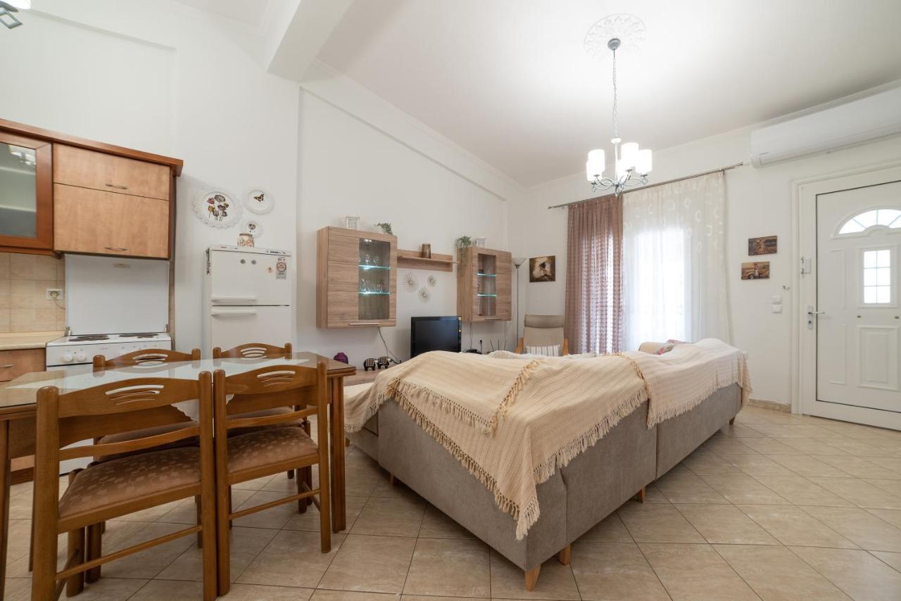 Porto Ofrynio Central Deluxe Golden Apartment Офринио Экстерьер фото