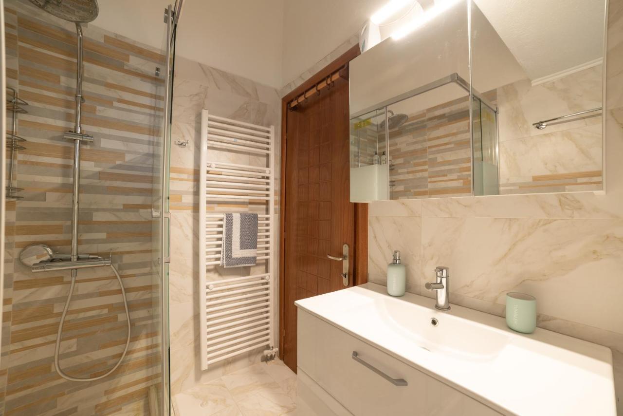 Porto Ofrynio Central Deluxe Golden Apartment Офринио Экстерьер фото