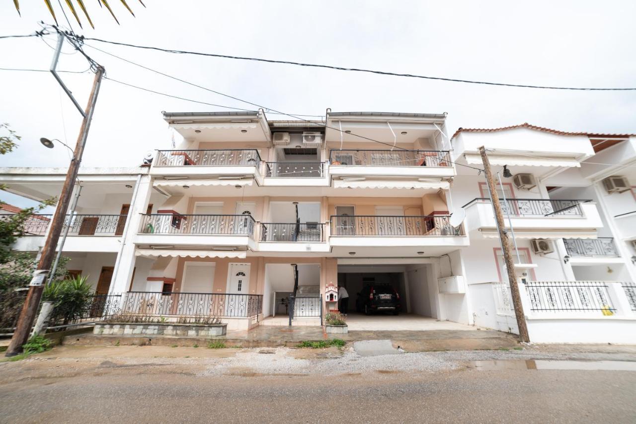 Porto Ofrynio Central Deluxe Golden Apartment Офринио Экстерьер фото